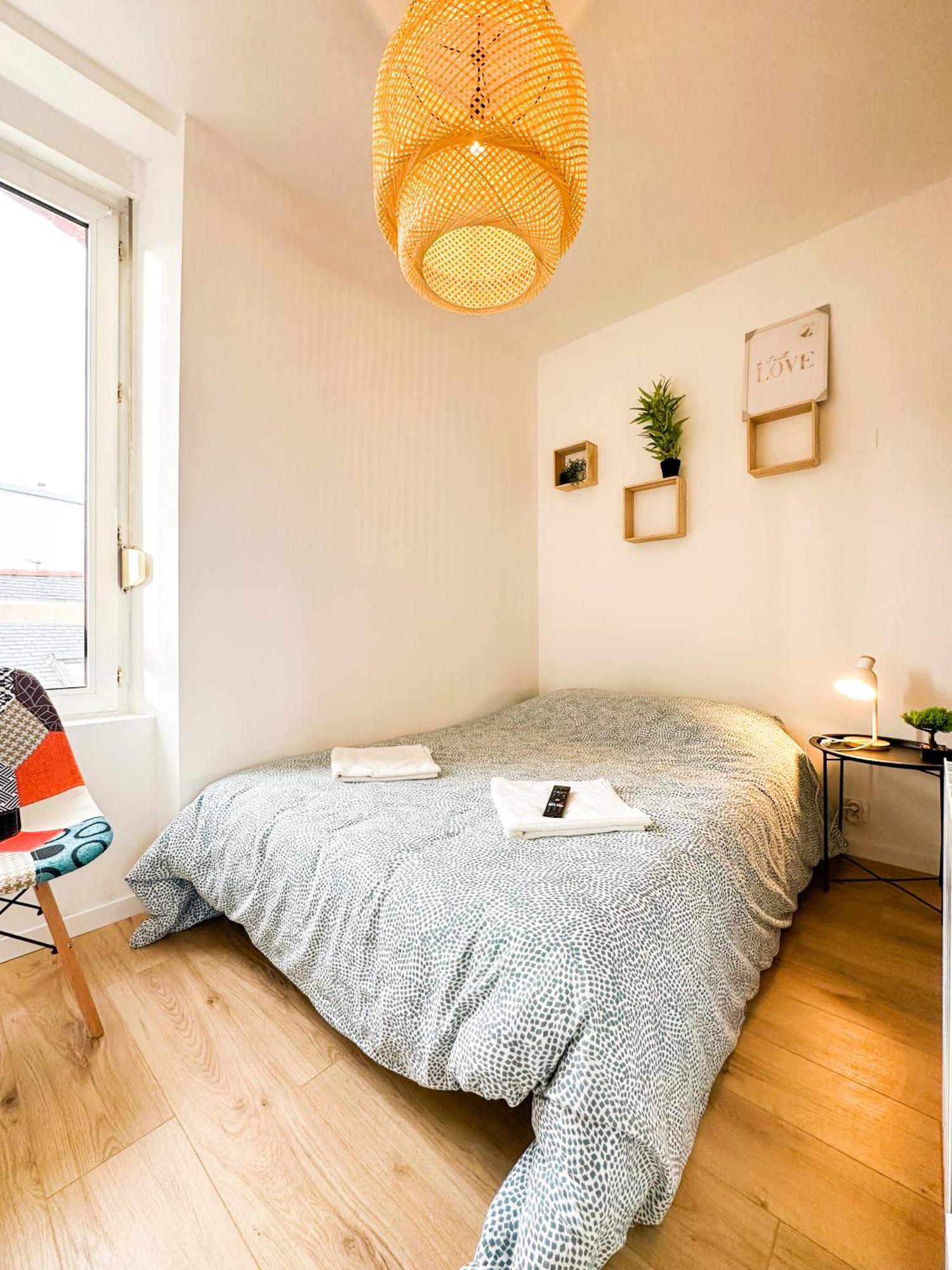 Appartement New: Agreable & Lumineux *Gare* à Guingamp Extérieur photo